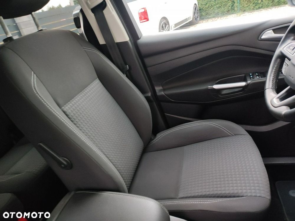 Ford Grand C-MAX - 8