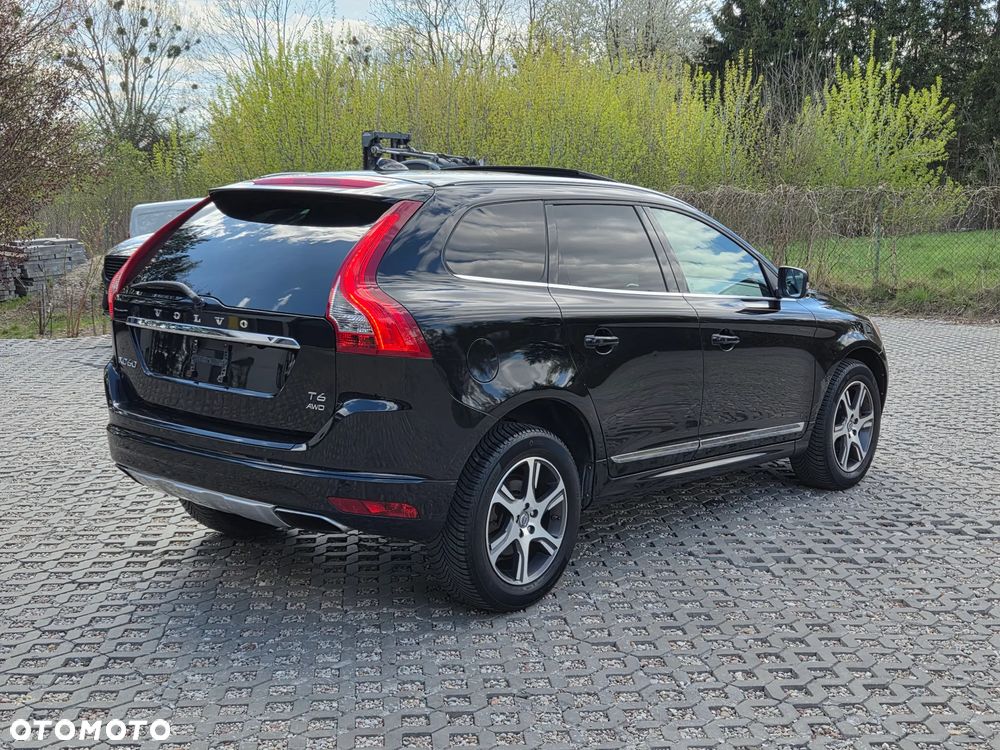 Volvo XC 60 T6 AWD Momentum - 3