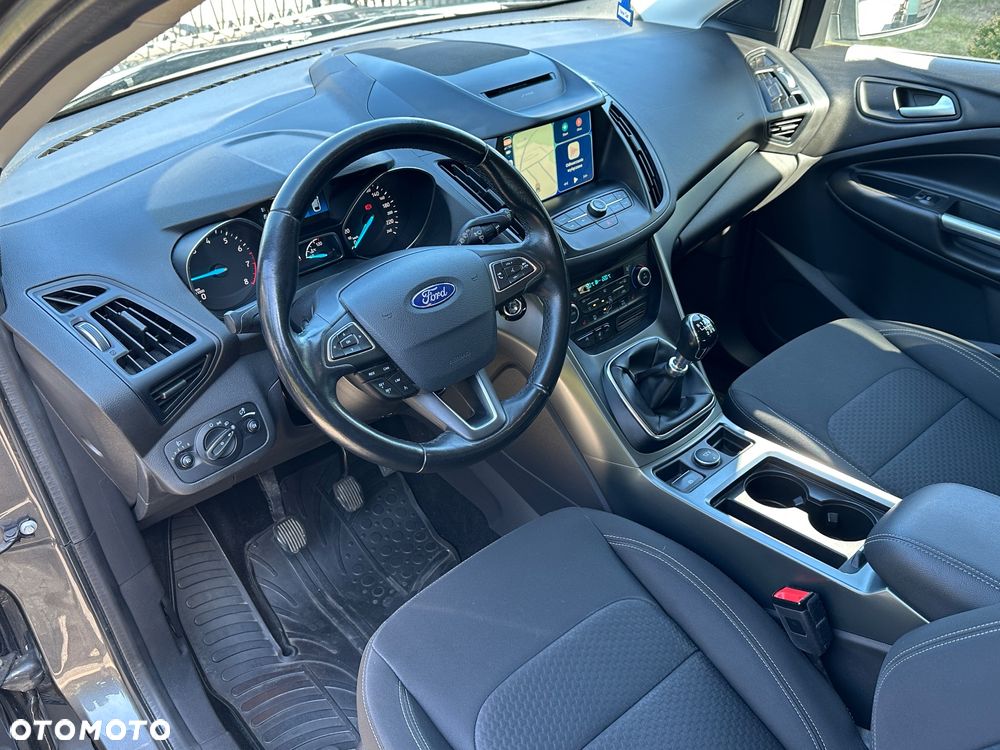 Ford Kuga 1.5 EcoBoost 2x4 Individual - 17