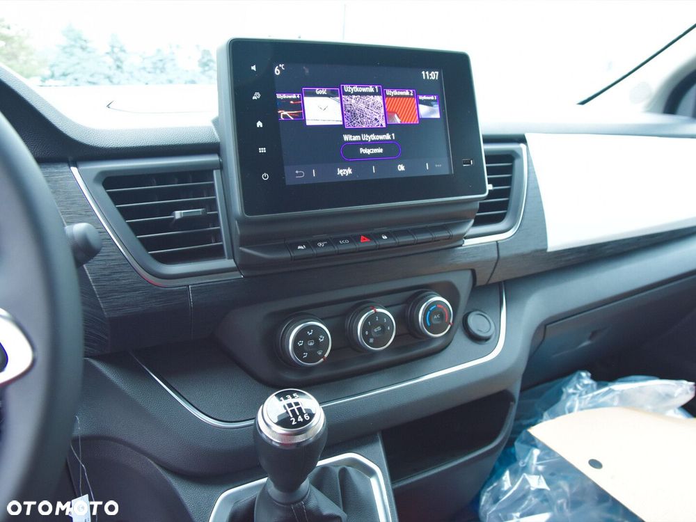 Renault Trafic - 14
