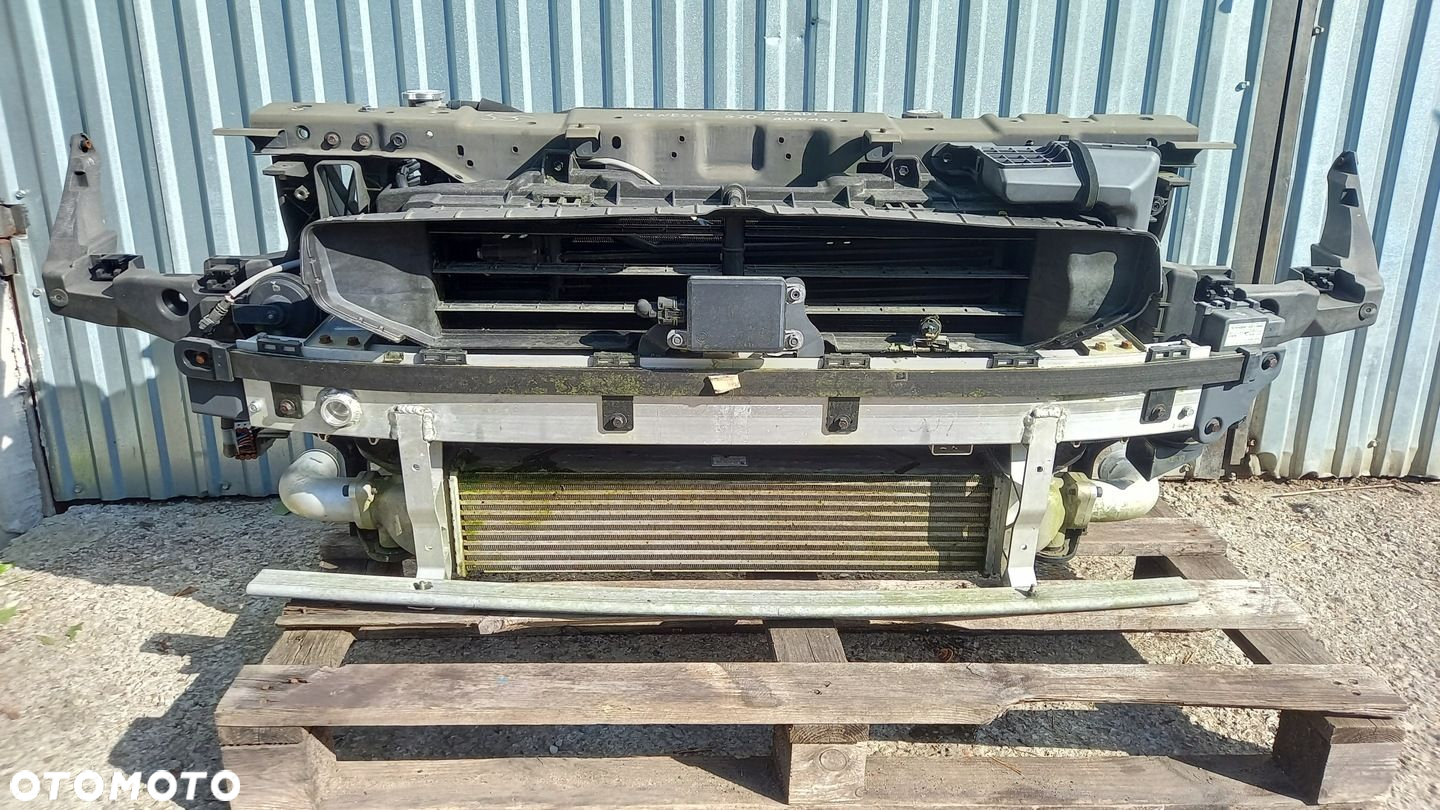 HYUNDAI GENESIS G70 2,2 CRDI PAS PRZEDNI CHŁODNICE AUTOMAT - 2