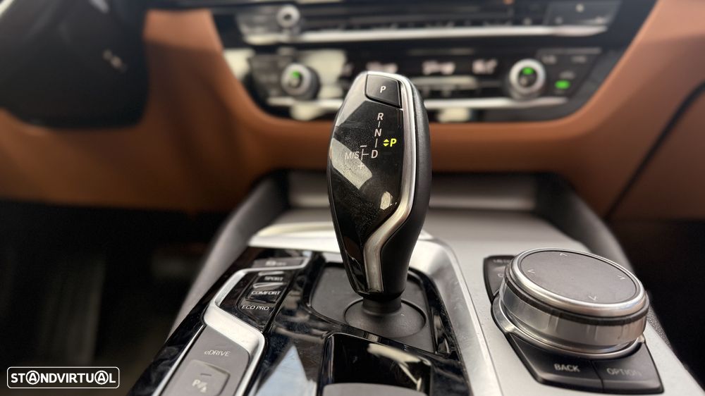 BMW 530 e iPerformance - 8