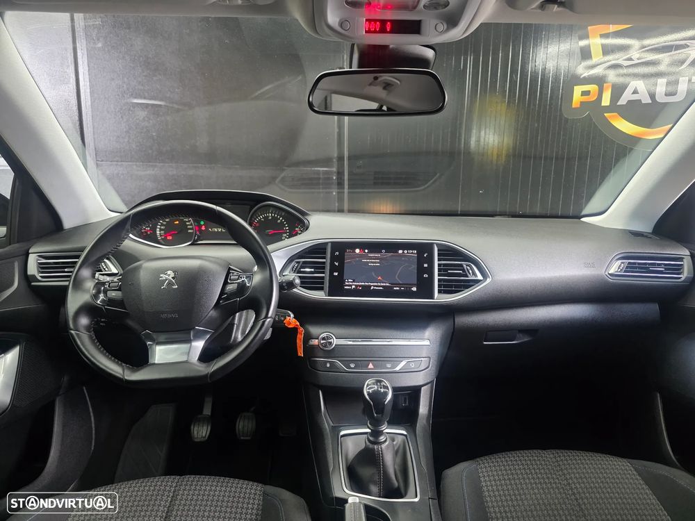 Peugeot 308 1.5 BlueHDi Style - 37
