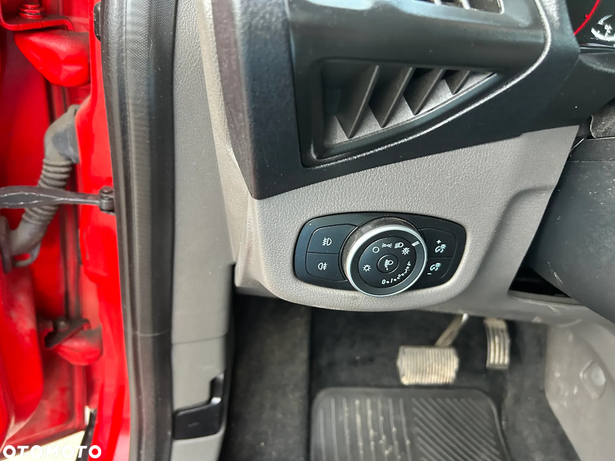 Ford Tourneo Connect 1.5 EcoBlue Titanium PowerShift - 11