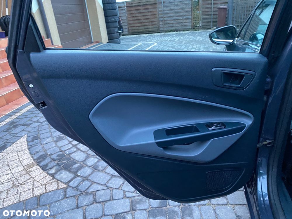 Ford Fiesta 1.25 Titanium - 16