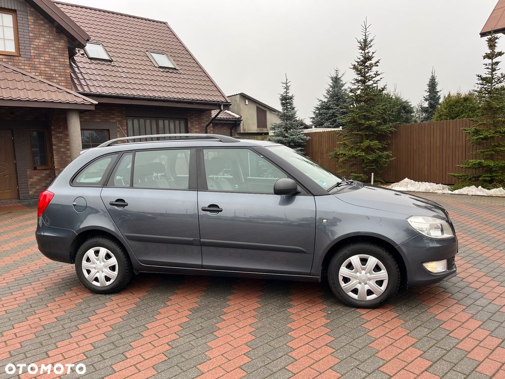 Skoda Fabia - 10