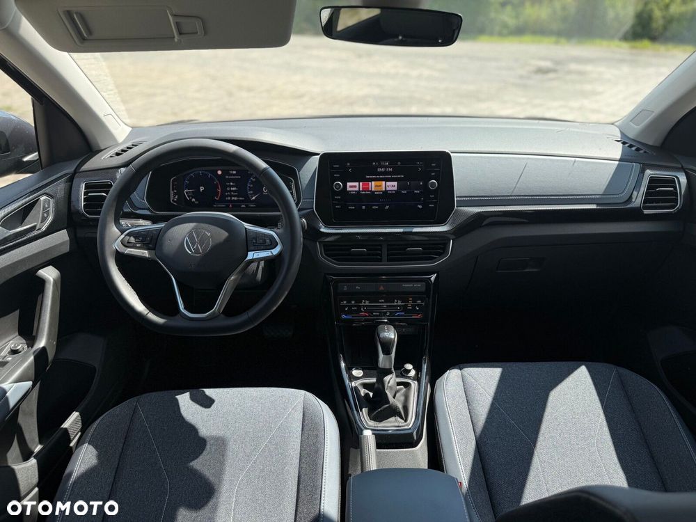 Volkswagen T-Cross - 11