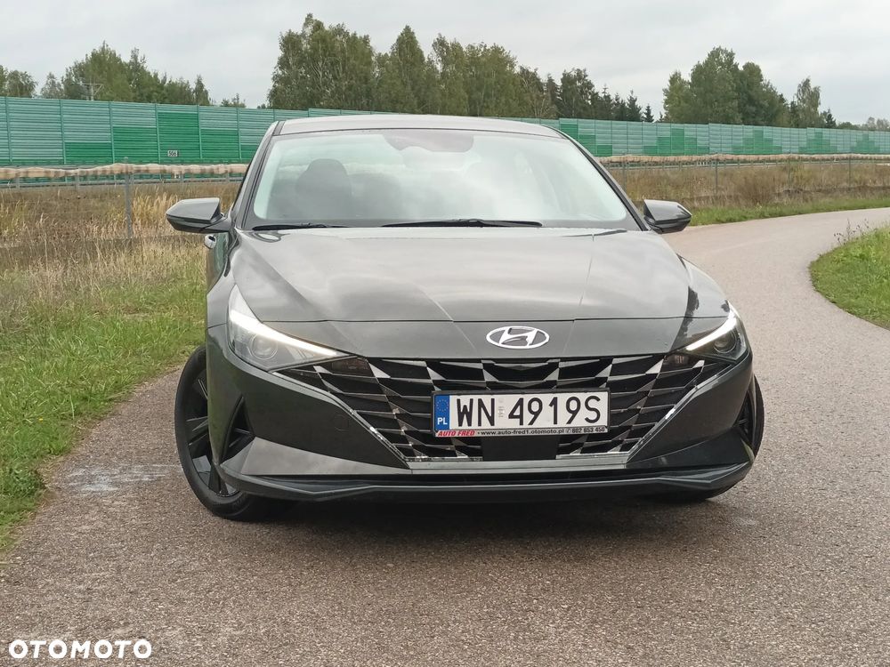 Hyundai Elantra 1.6 Smart CVT - 11