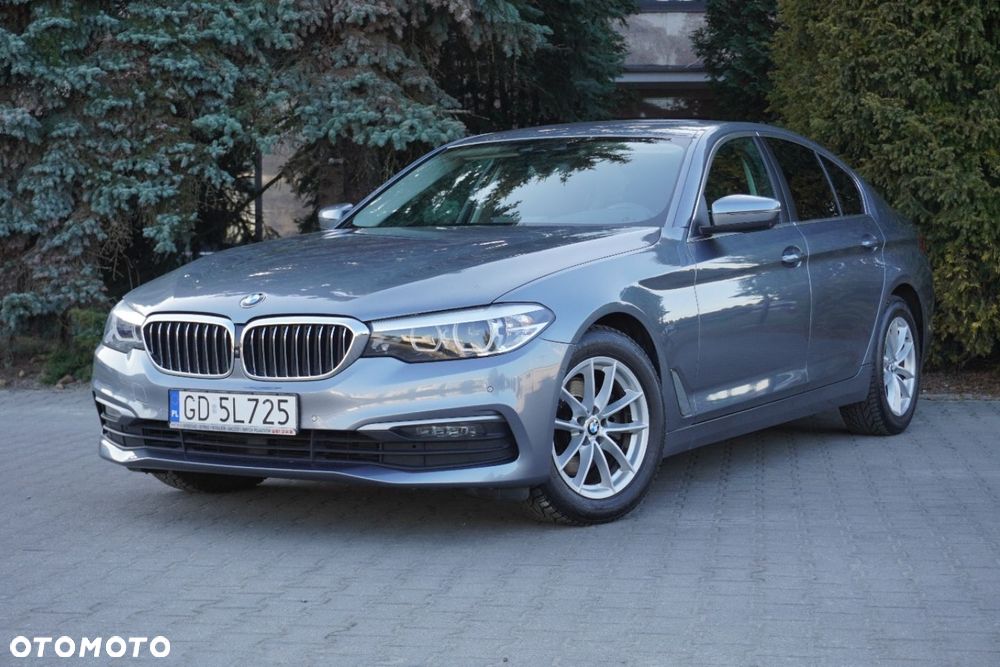 BMW Seria 5 520d xDrive - 1