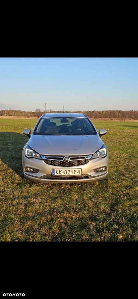Opel Astra 1.6 CDTI Enjoy S&S - 2