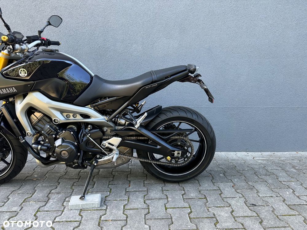 Yamaha MT - 8