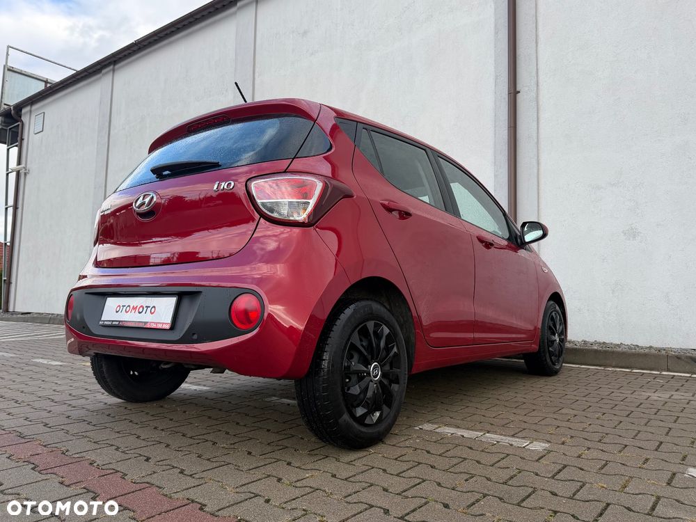 Hyundai i10 1.0 - 14