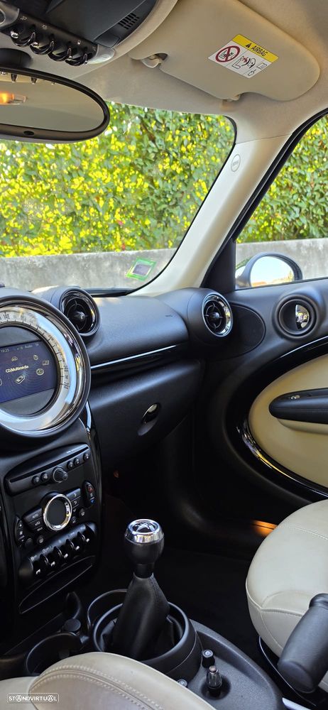 MINI Countryman Cooper D - 17