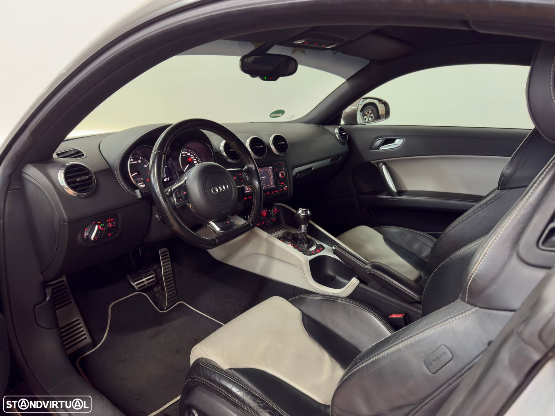 Audi TTS Coupé 2.0 TFSi quattro S Tronic - 3