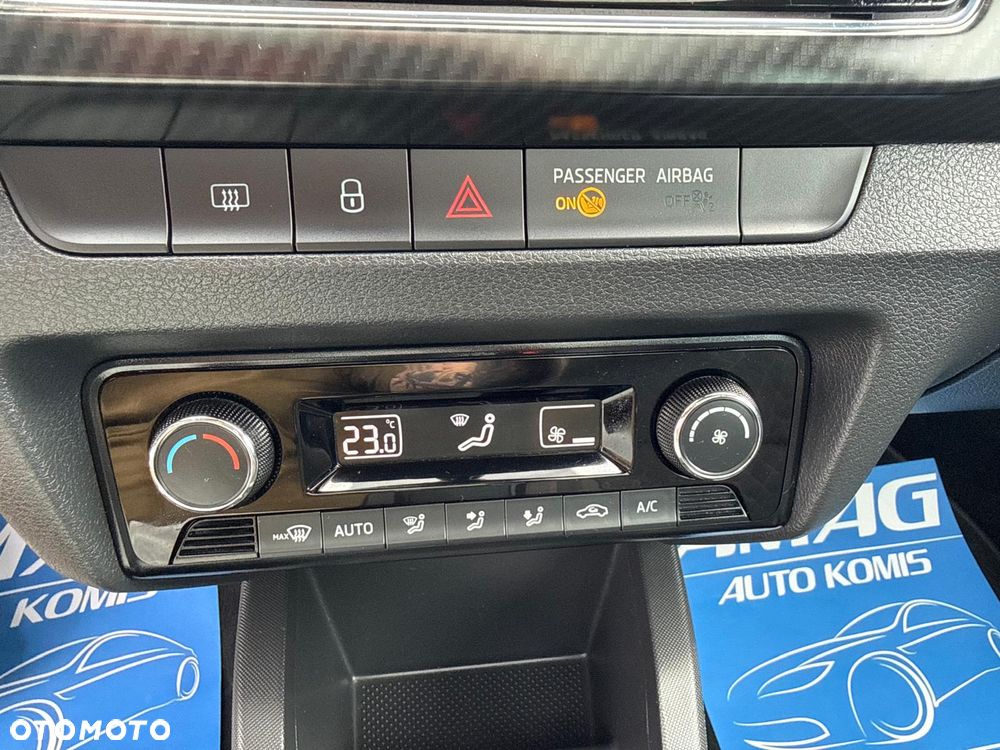 Skoda Fabia 1.0 TSI Monte Carlo - 28