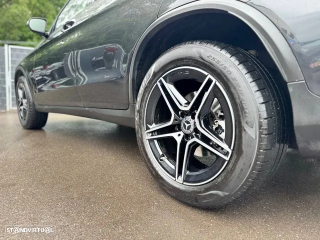 Mercedes-Benz GLC 300 e Coupé 4Matic - 11