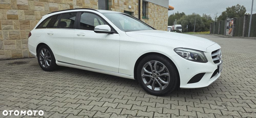 Mercedes-Benz Klasa C 200 d 9G-TRONIC - 24