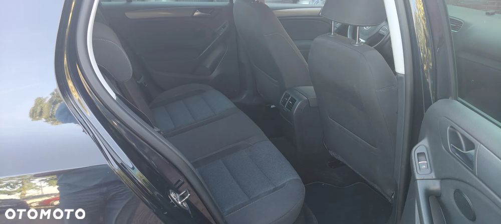 Volkswagen Golf 1.2 TSI BlueMotion Technology MATCH - 35