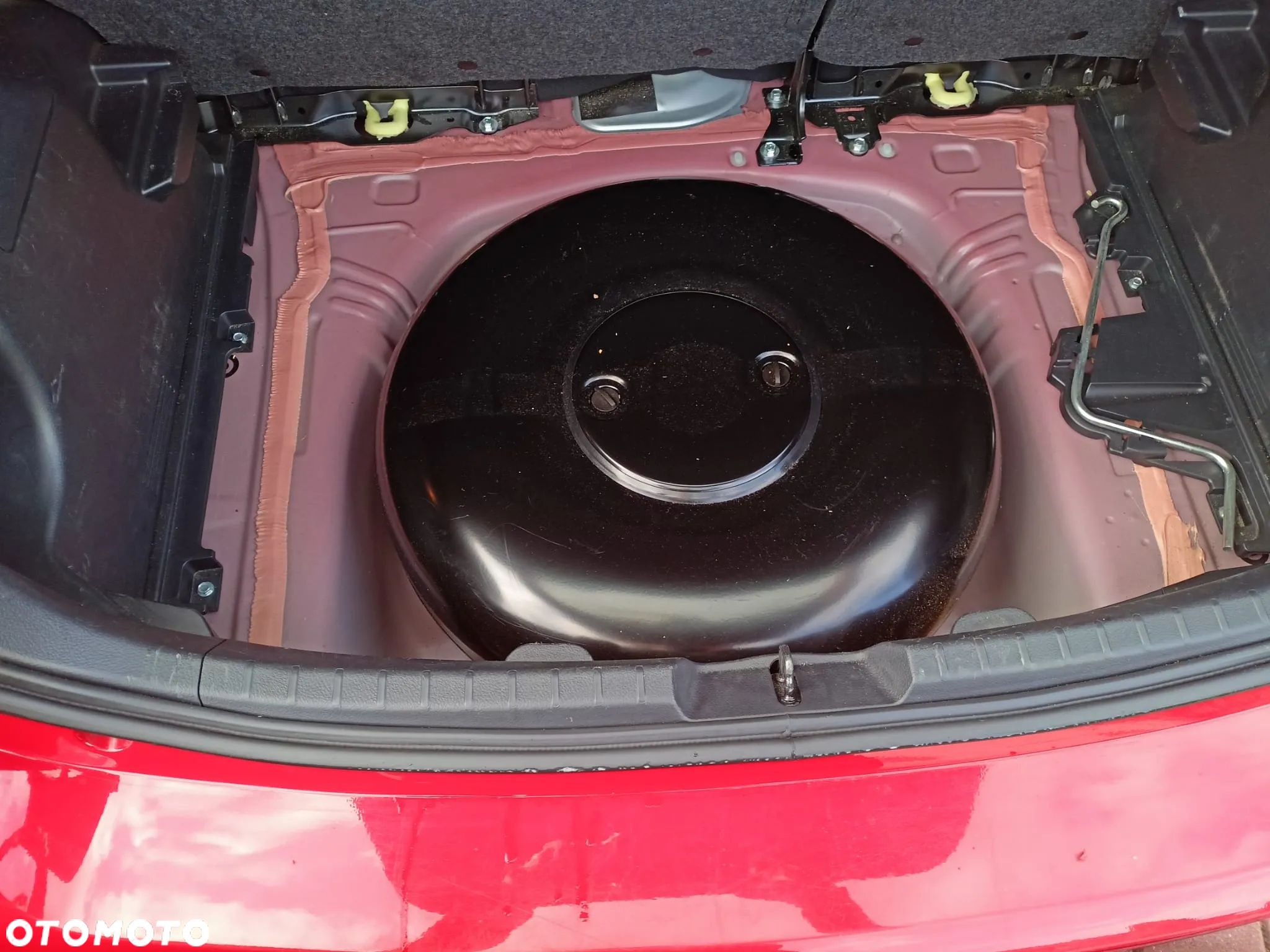 Toyota Yaris 1.5 Premium - 14
