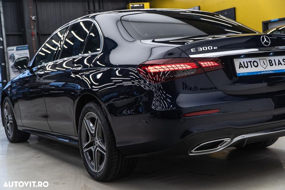 Mercedes-Benz E 300 9G-TRONIC AMG Line - 20