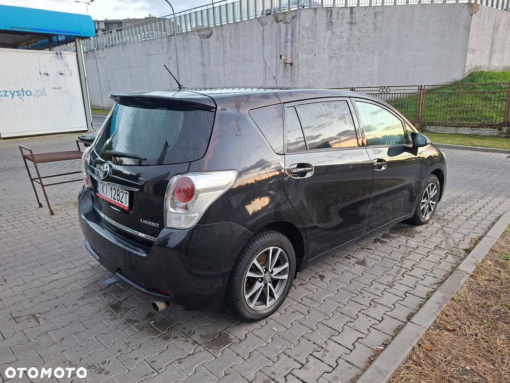 Toyota Verso 2013 photo 5