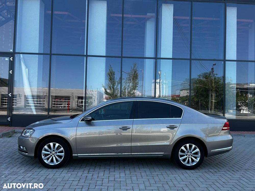 Volkswagen Passat 1.4 TSI Comfortline DSG - 12