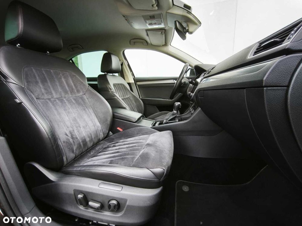 Skoda Superb 2.0 TDI 4x4 Style DSG - 18