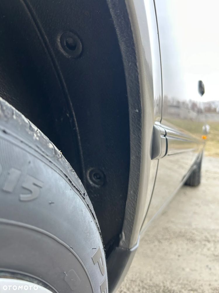 Mercedes-Benz W124 (1984-1993) - 14