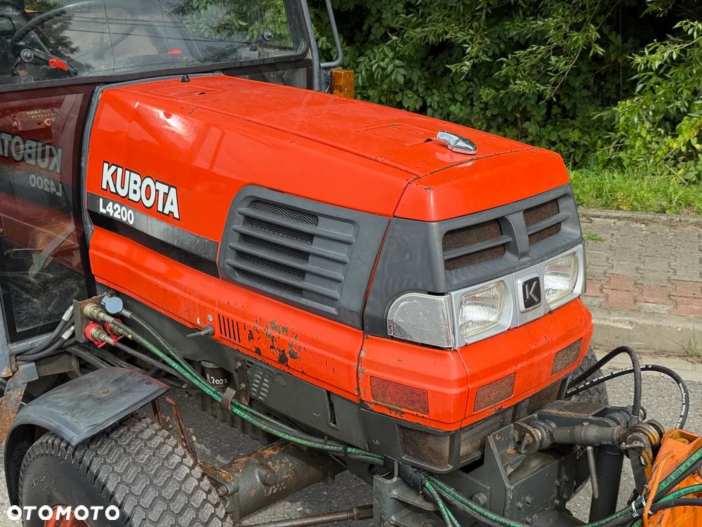 Kubota * Traktor KUBOTA L4200 * 4x4 * Pług Piaskarka * Wałek Przód Tył * Sprowadzony* Zimowe Utrzymanie - 5