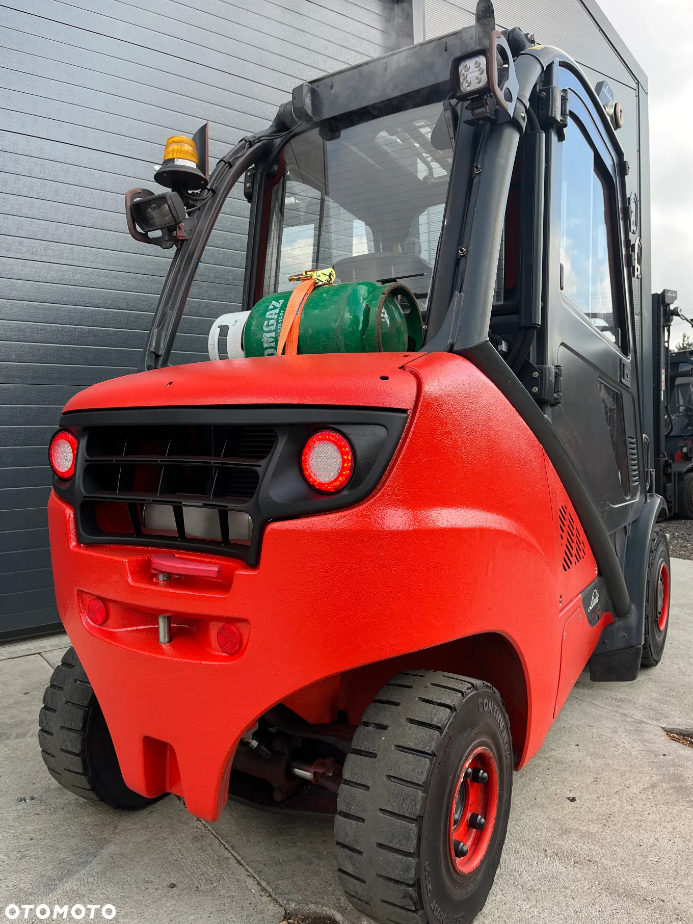 Linde H35-T Gaz LPG TRIPLEX kabina przesuw boczny  oświetlenie drogowe - 11