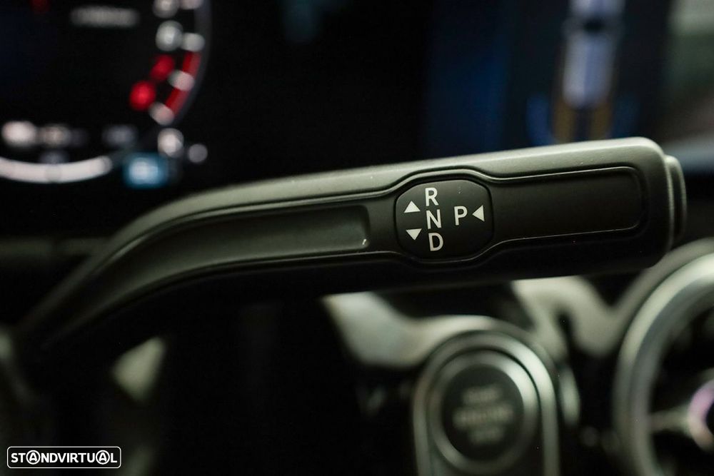 Mercedes-Benz B 250 e AMG Line — fotografia 17