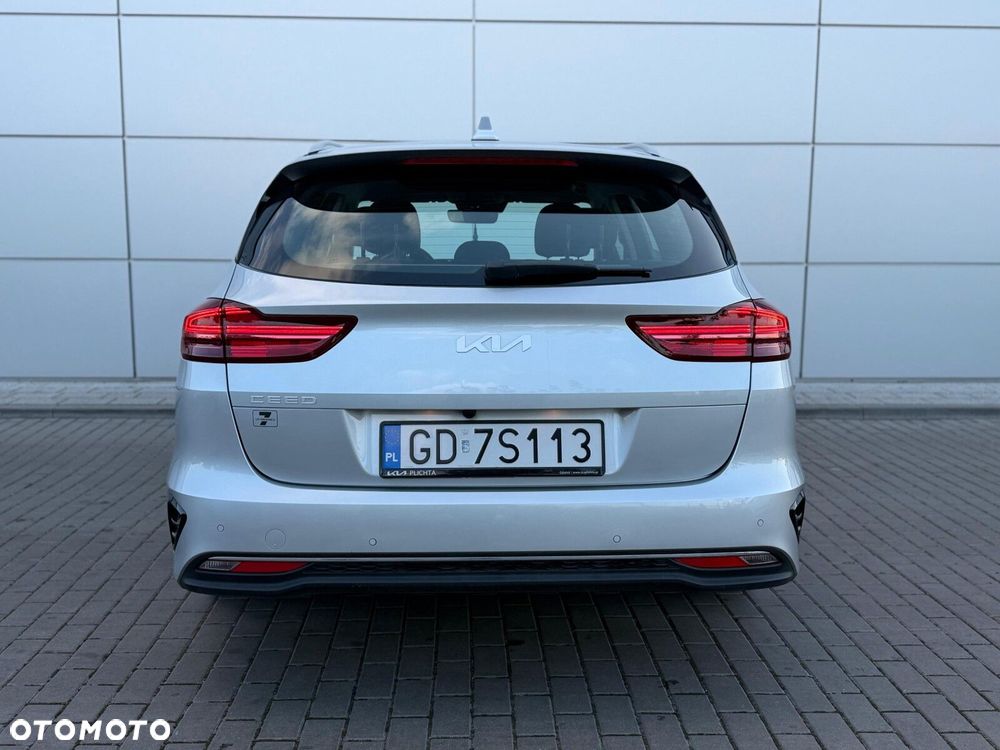 Kia Ceed - 5