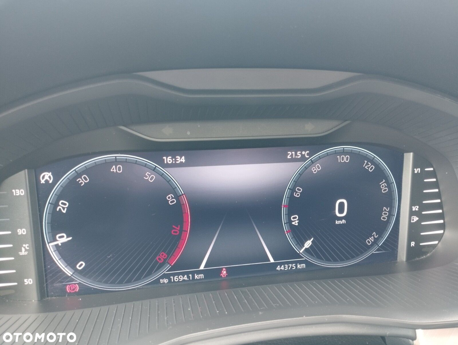 Skoda Kamiq 1.0 TSI Style - 11