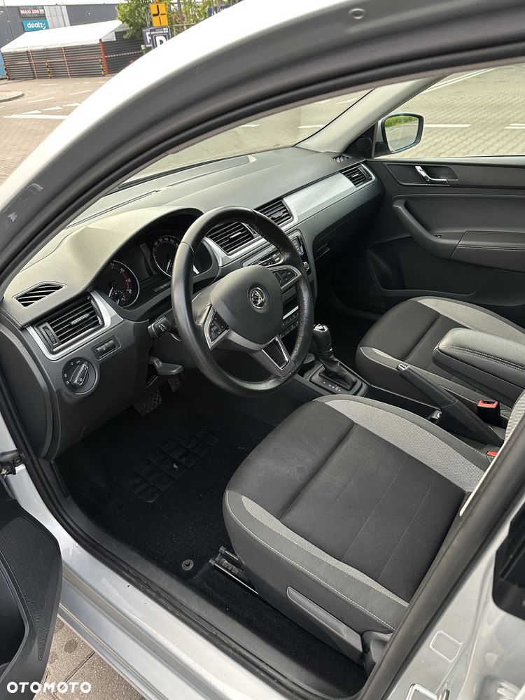 Skoda RAPID - 9