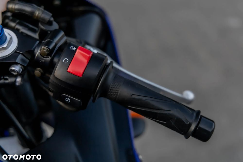 Yamaha R6 - 28