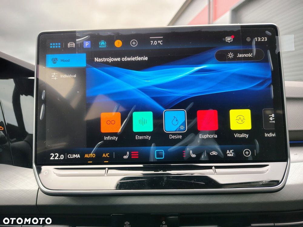 Volkswagen Golf Variant - 22