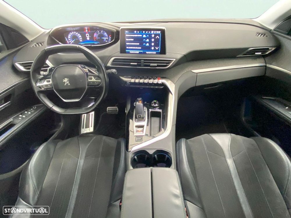 Peugeot 5008 1.5 BlueHDi Crossway EAT8 - 16