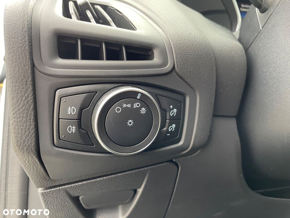 Ford Focus 1.0 EcoBoost Start-Stopp-System TREND - 20