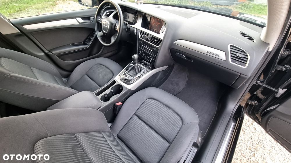 Audi A4 Avant 2.0 TDI DPF quattro Ambition - 6