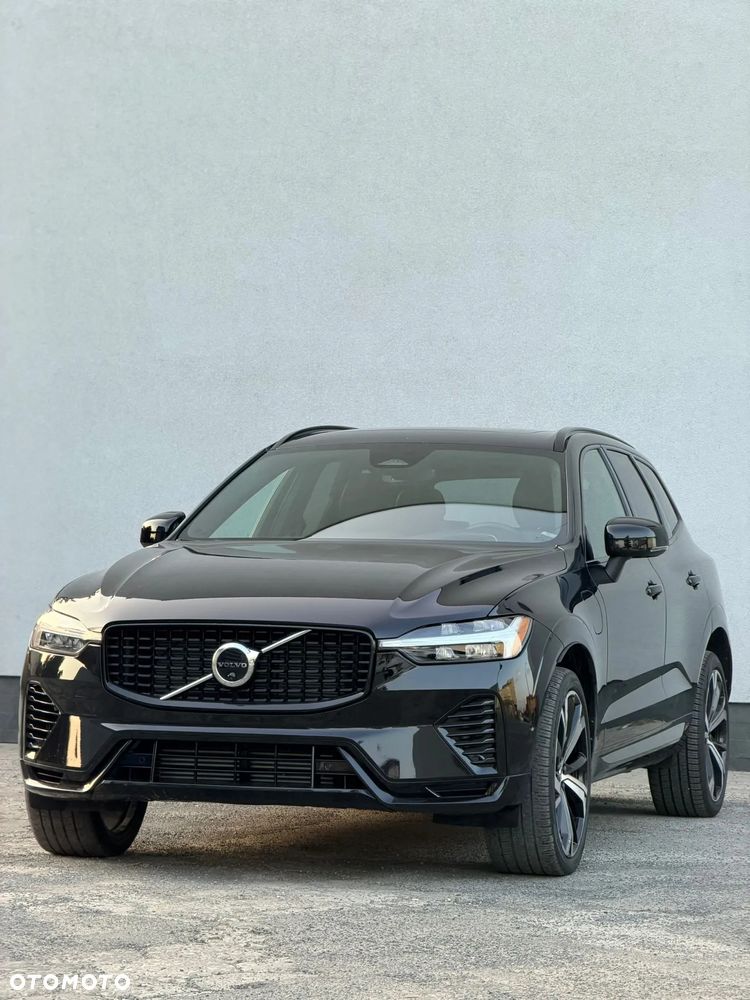 Volvo XC 60 T8 Plug-In Hybrid AWD R-Design - 2