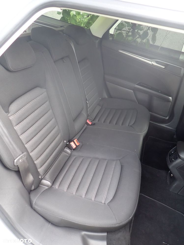 Ford Mondeo 2.0 TDCi Edition PowerShift - 17