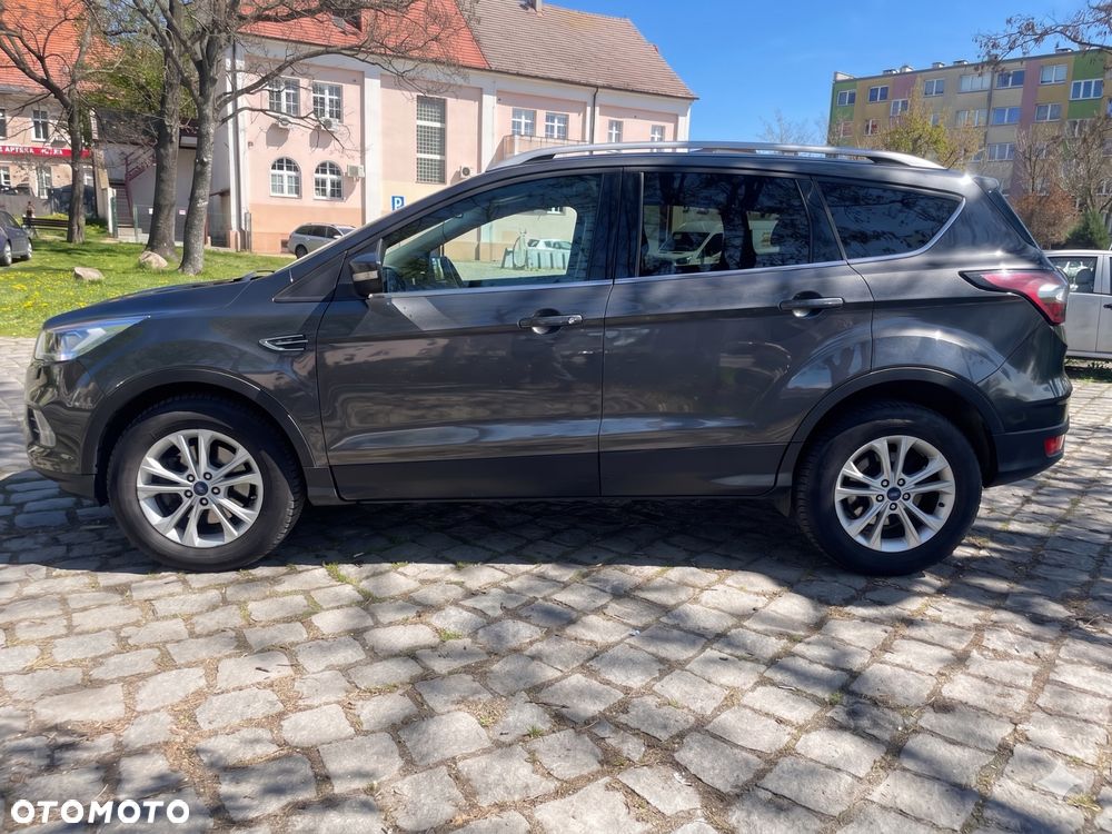 Ford Kuga 1.5 TDCi FWD Titanium - 3