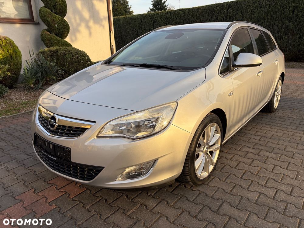 Opel Astra 1.6 Turbo Edition - 3