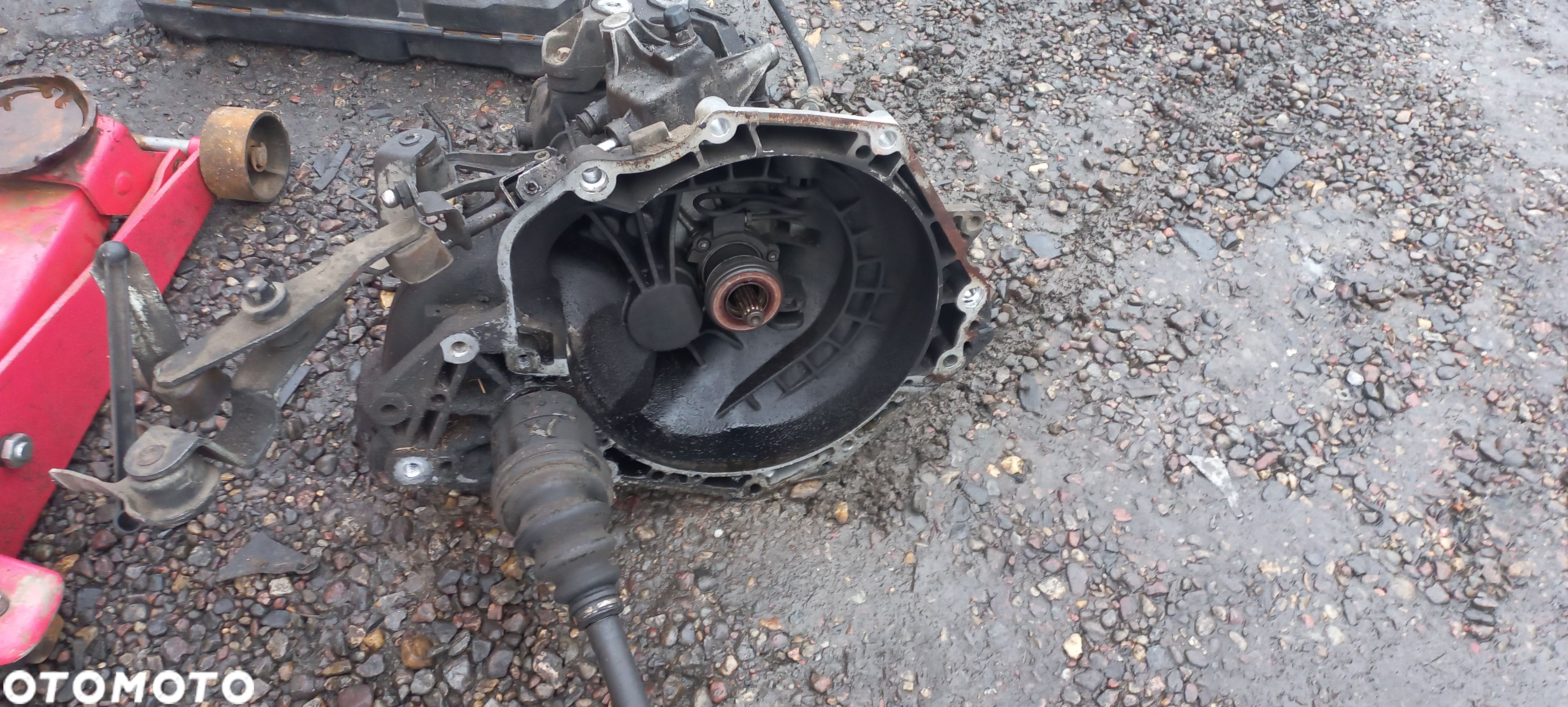 Opel Corsa C Combo Astra 1.7 DTI F17W355 - 1