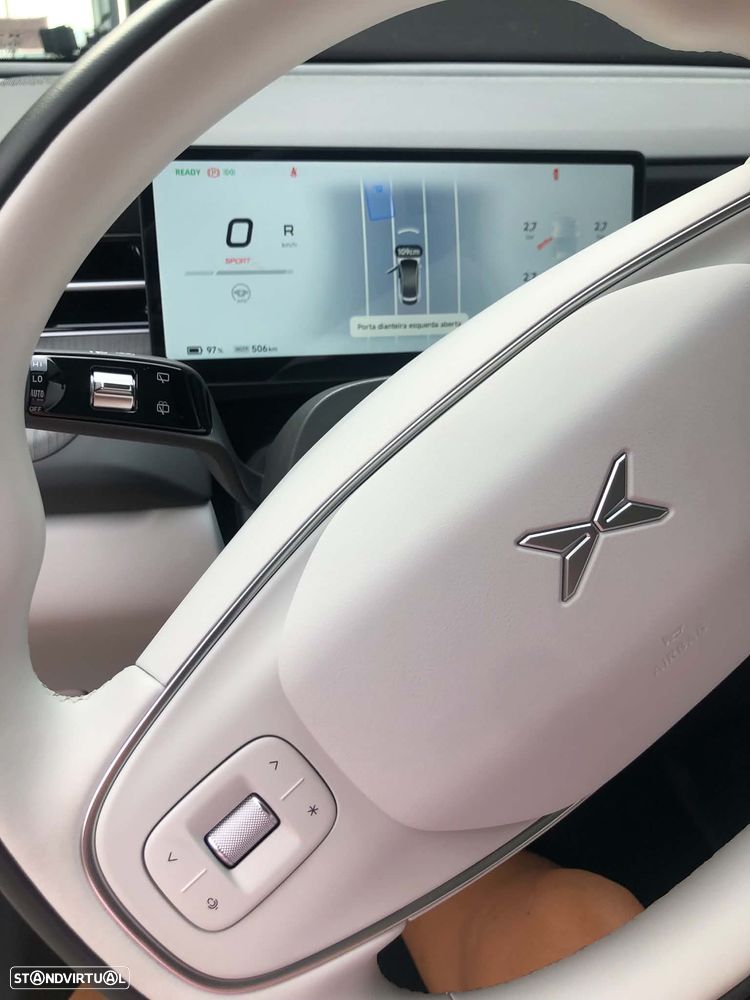 Xpeng G6 80.8 kWh Long Range - 25