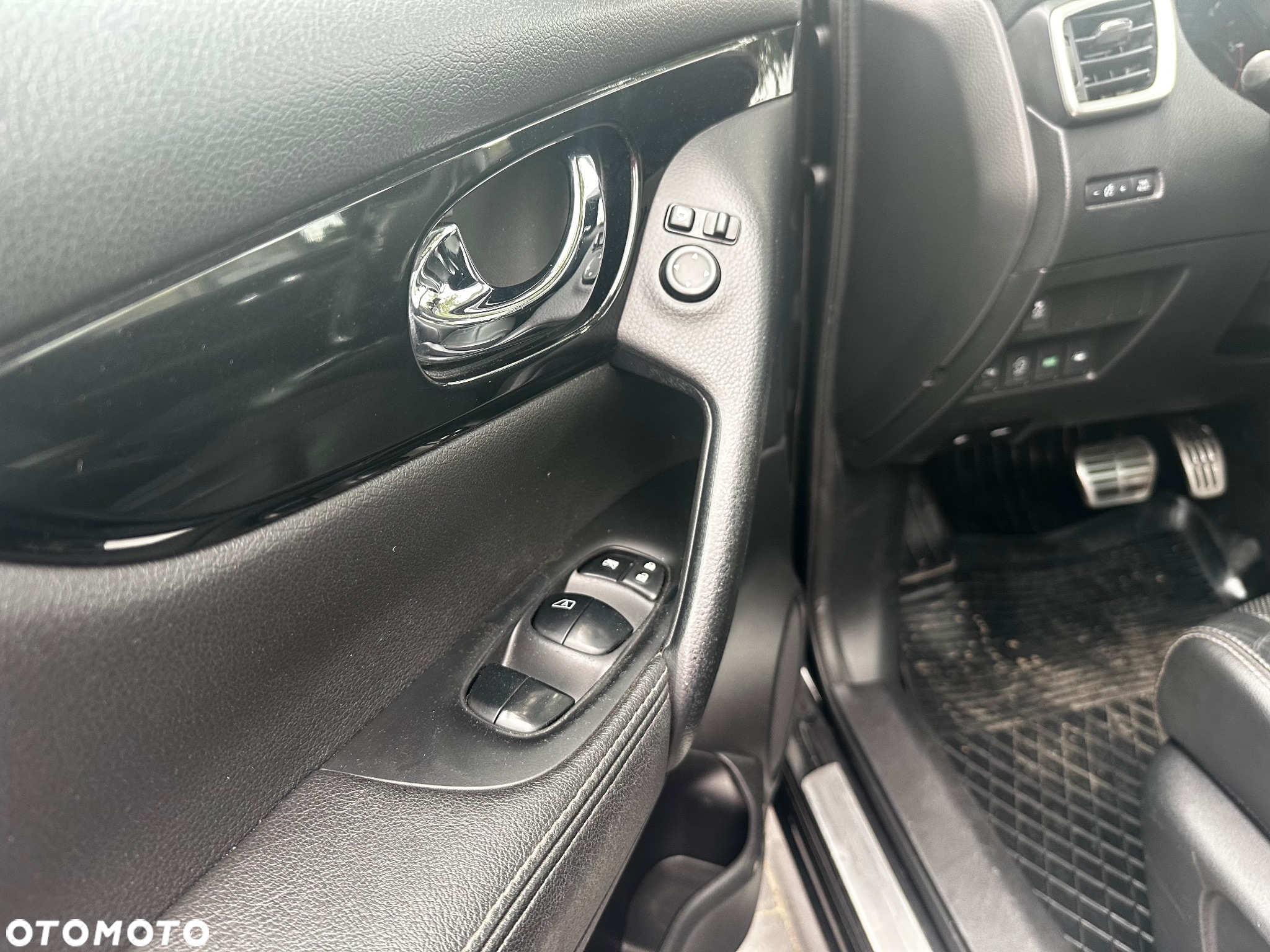 Nissan Qashqai 1.6 DCi Tekna Xtronic EU6 - 9