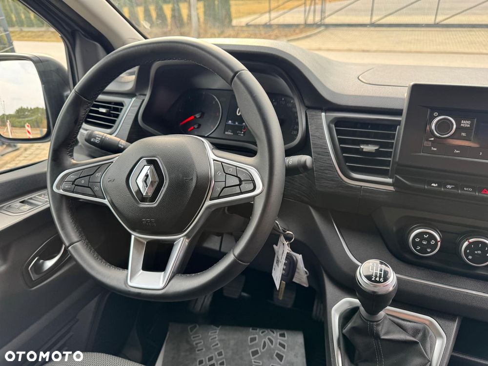 Renault TRAFIC 2.0, 9 osobowy Homologacja dla Osób Niepełnosprawnych na Wózku PEFRON - 19