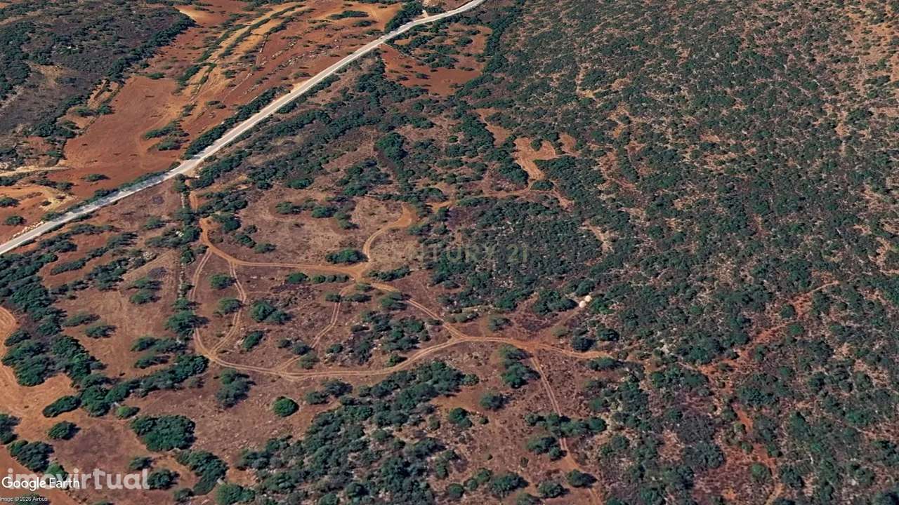 Terreno rústico 44720 m² com bons acessos próximo de Paderne – Albufei - Grande imagem: 2/8