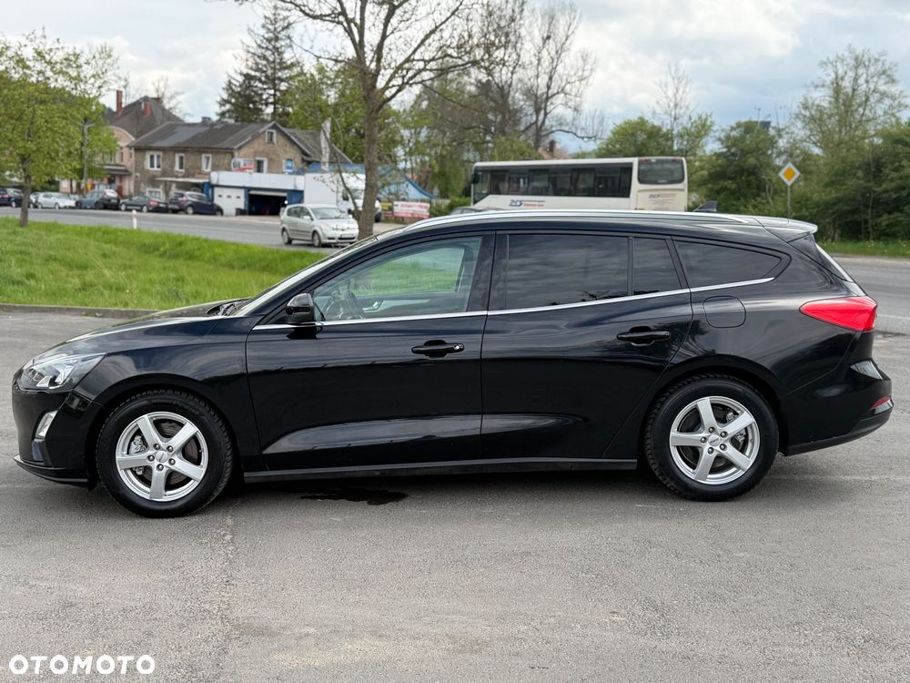 Ford Focus 1.0 EcoBoost Start-Stopp-System COOL&CONNECT DESIGN - 20