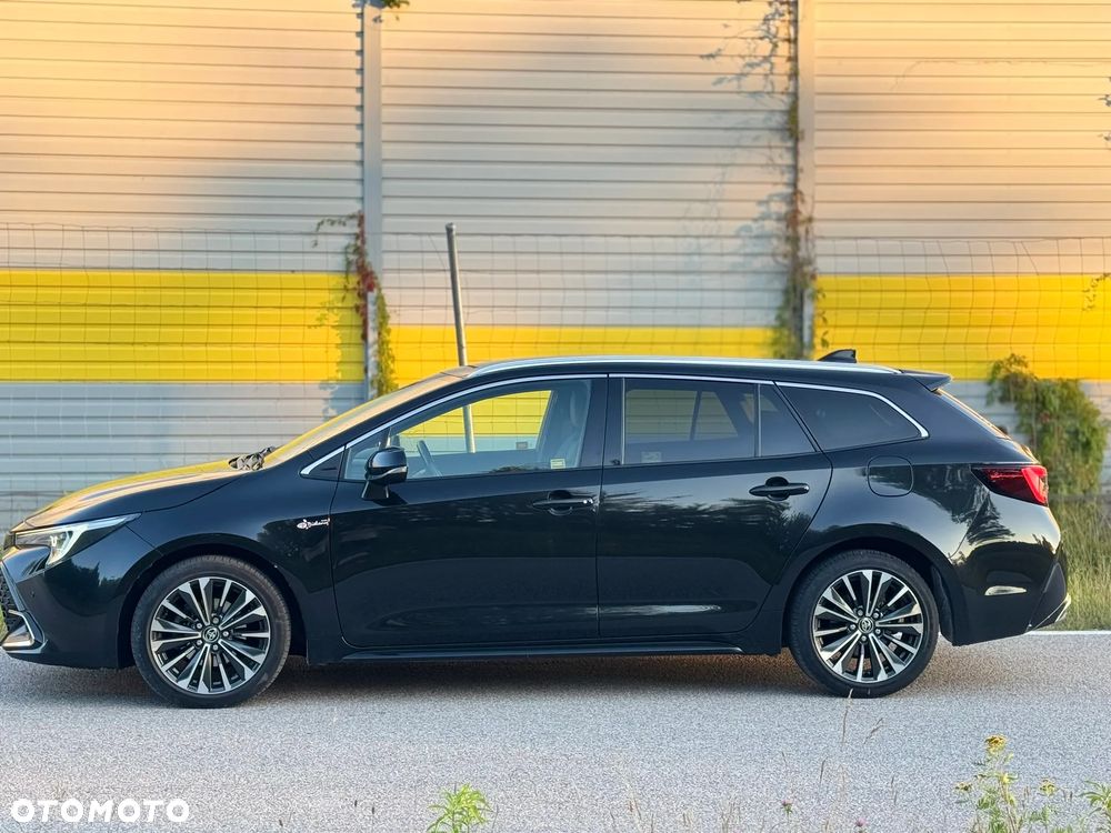 Toyota Corolla 1.8 Hybrid Style - 3